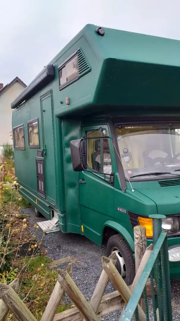 Mercedes-Benz 400 Niesmann Bischoff Grün - 1