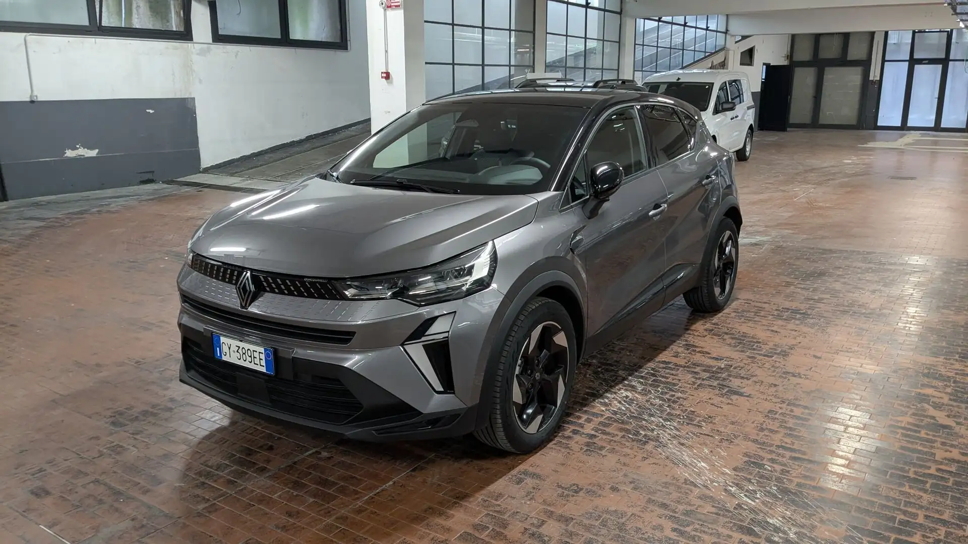 Renault Captur Captur ECO-G 100 CV Techno Grijs - 1