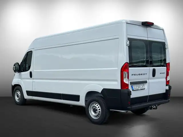 Peugeot Boxer view 4