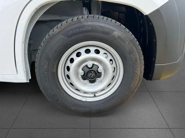 Peugeot Boxer view 5