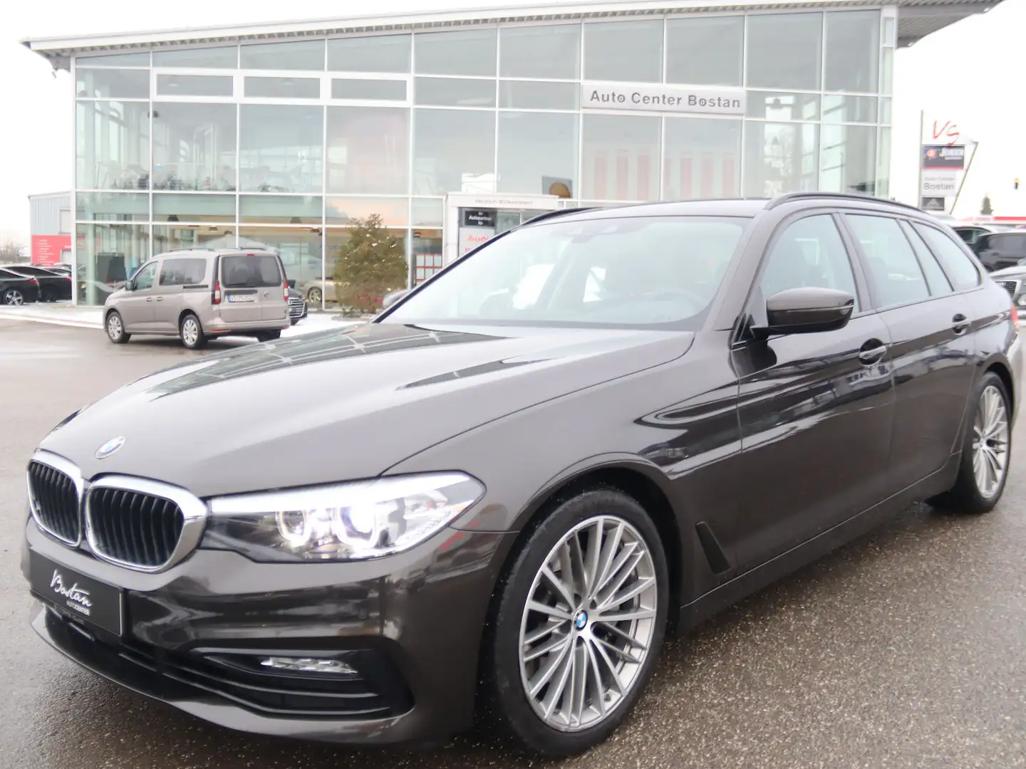 BMW 525 d/SPORT-LINE/KAMERA/LEDER/NAVI/PDC/AHK/LED Gris - 2
