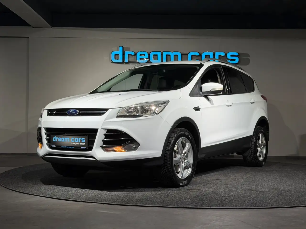 Ford Kuga 2,0l TDCI / TITANIUM / Allrad / Notbremsassistent Bild 15