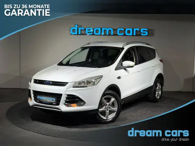 Ford Kuga 2,0l TDCI / TITANIUM / Allrad / Notbremsassistent