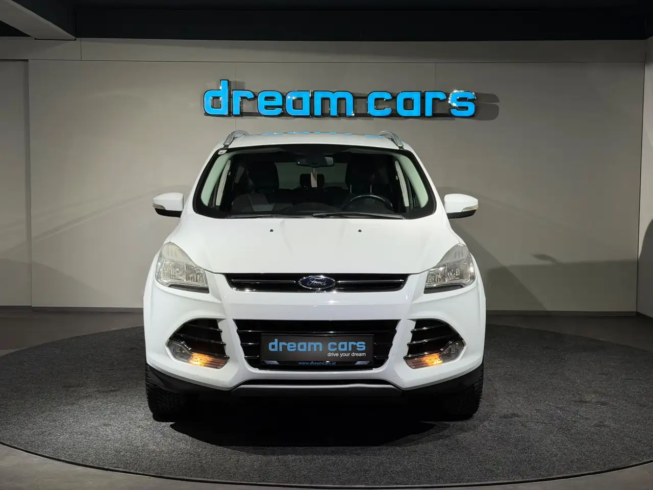 Ford Kuga 2,0l TDCI / TITANIUM / Allrad / Notbremsassistent Bild 6