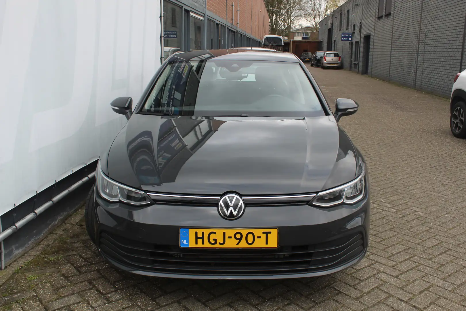 Volkswagen Golf 1.5 TSI  Airco l Cruise control l Parkeercamera l Grijs - 2