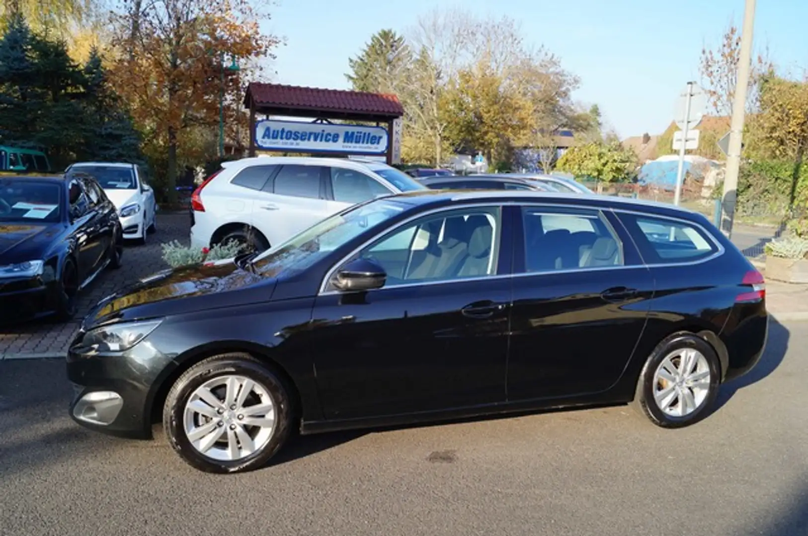 Peugeot 308 SW E6 Klimatronik-BiXenon-PDC-WR uvm. Schwarz - 2