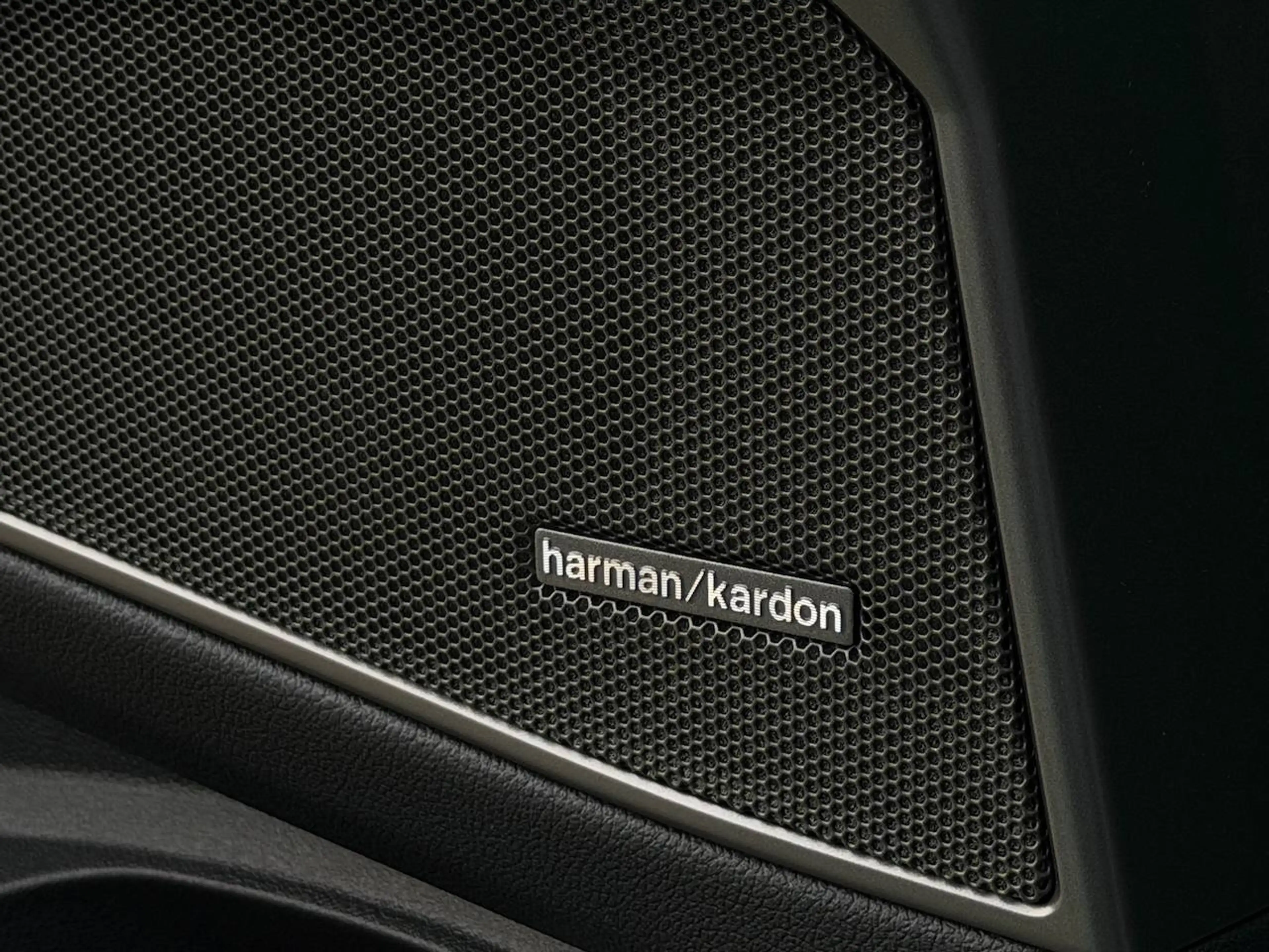 BMW M3 TOURING COMPETITION HEAD-UP 360°CAM HARMAN KARDON — photo 11