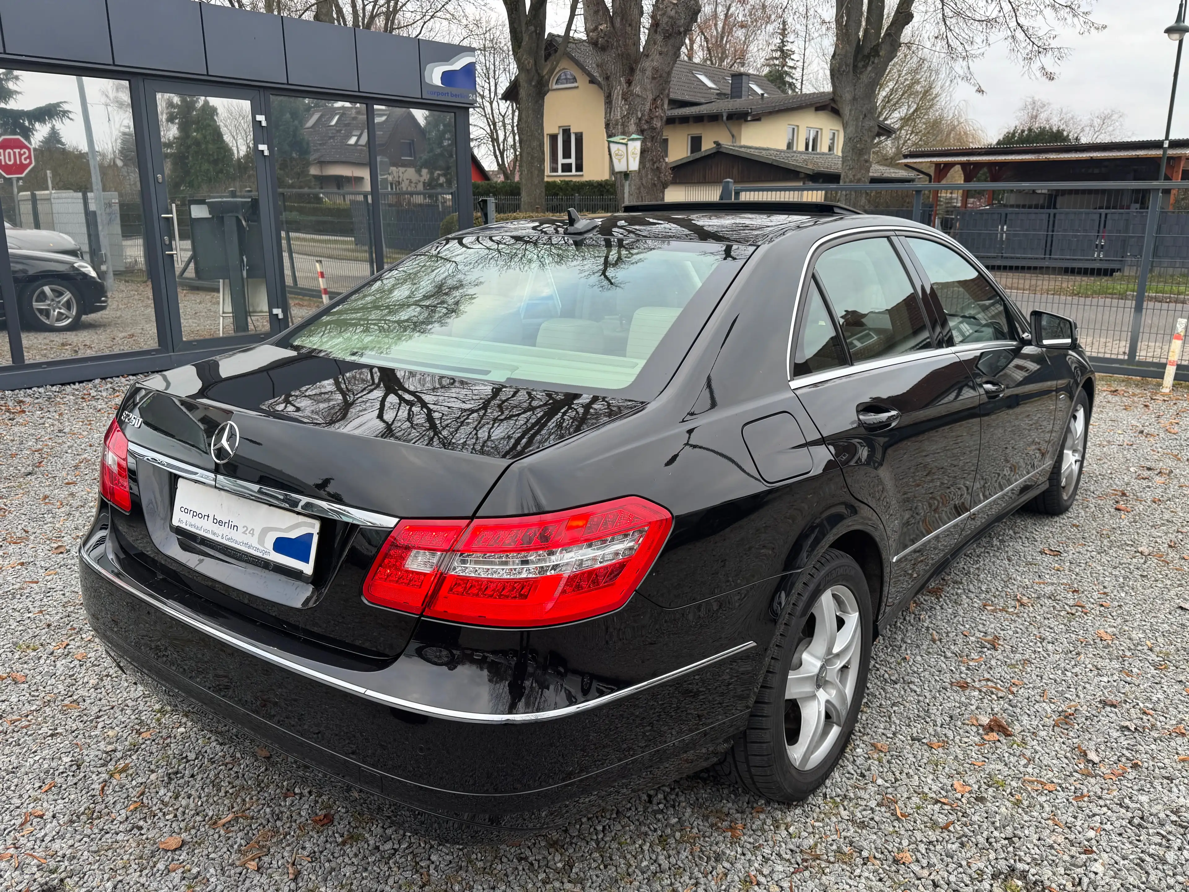 Mercedes-Benz E 250 E 250 CGI BlueEfficiency (212.047) — photo 5