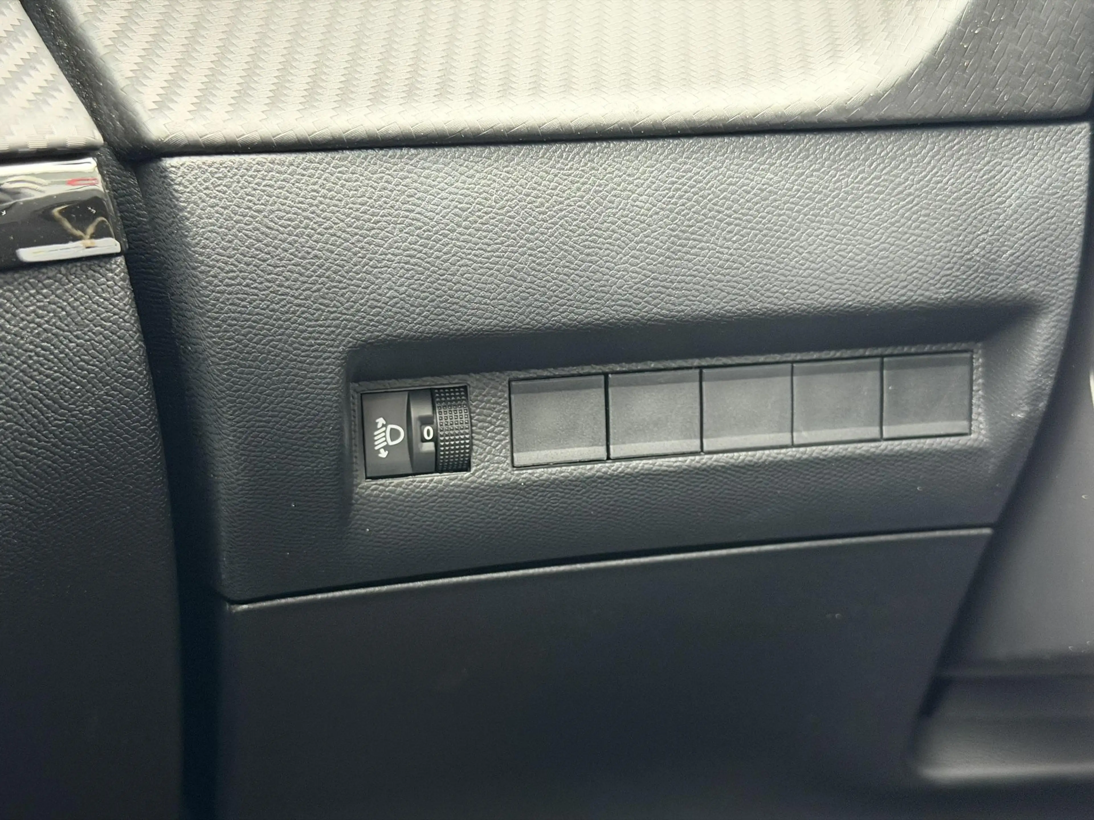 Peugeot e-208 EV Allure 51 kWh | achteruitrijcamera | Apple carp — photo 15