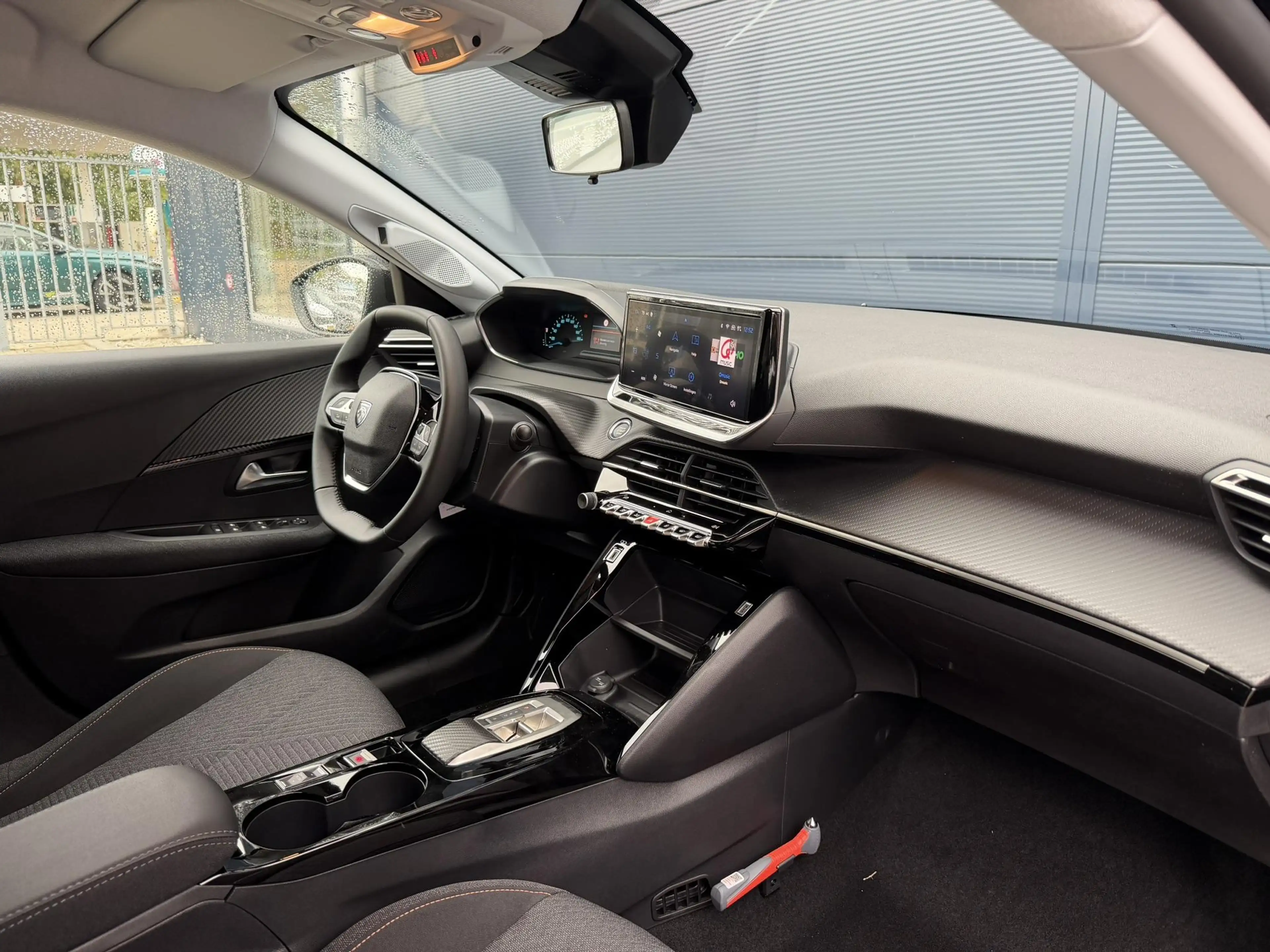Peugeot e-208 EV Allure 51 kWh | achteruitrijcamera | Apple carp — photo 11