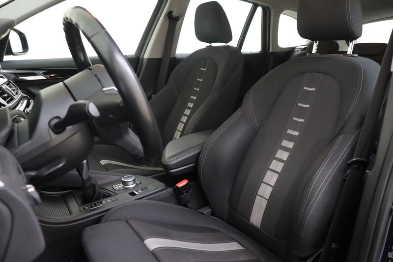 BMW X1 xDrive25e Automaat / Sportstoelen /  Head-Up / Sto — photo 6