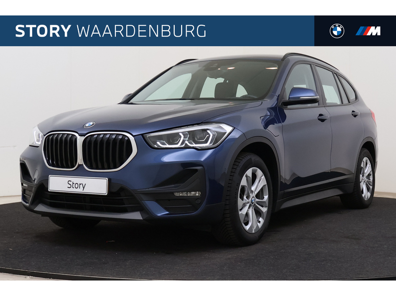 BMW X1 xDrive25e Automaat / Sportstoelen /  Head-Up / Sto