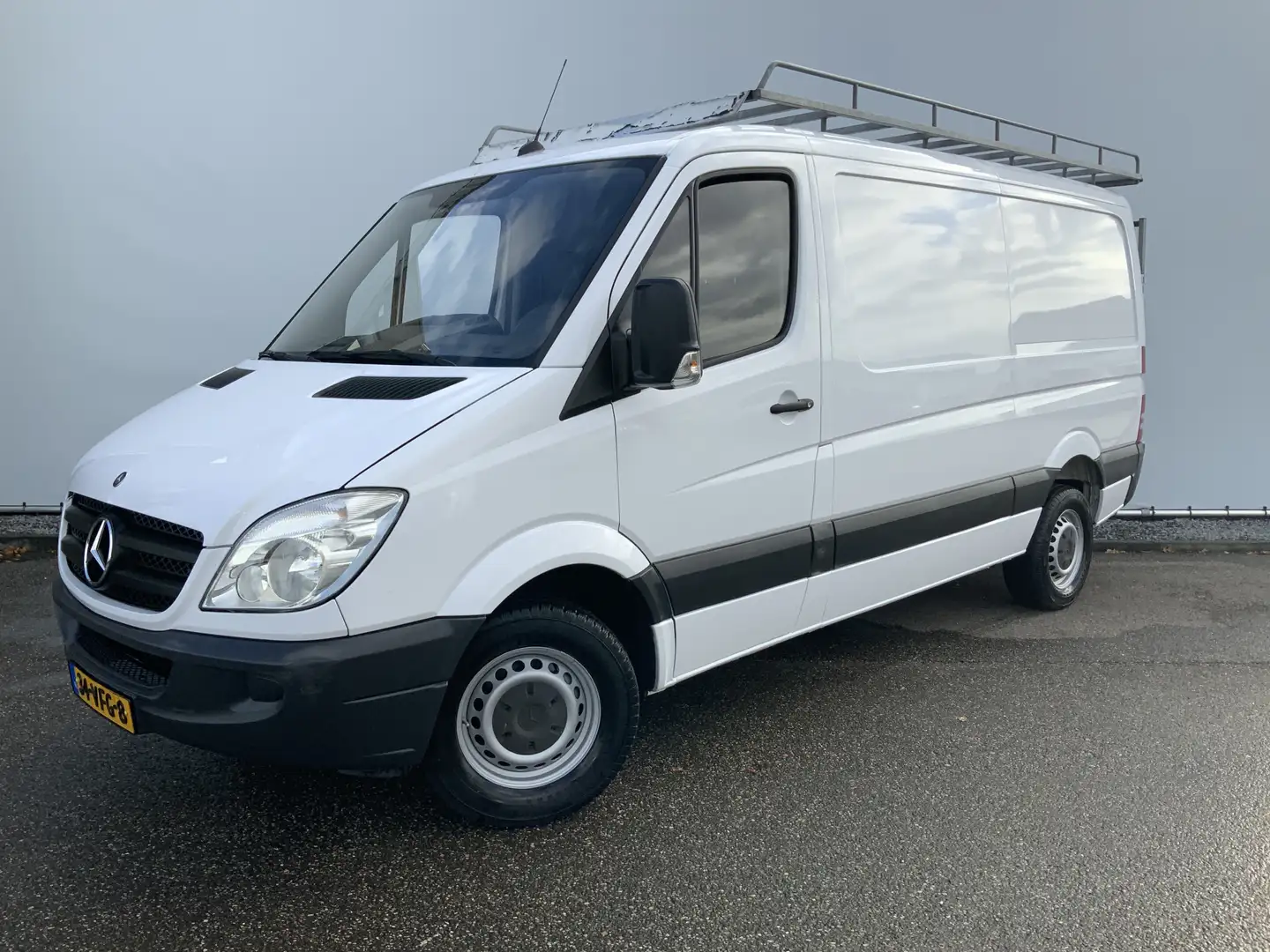 Mercedes-Benz Sprinter 311 2.2 CDI 366 L2H1 Automaat 3 Zits Trekaak 2800k Wit - 1