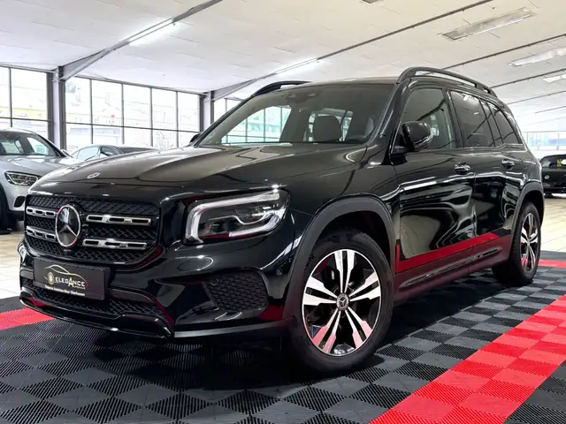 Mercedes-Benz GLB 220 d 4Matic Bumester/DISTRONIC/ Massage/LED