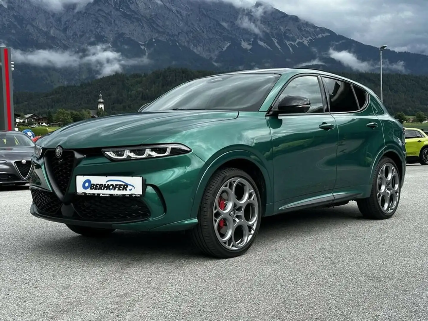 Alfa Romeo Tonale Tributo Italiana Plug-In-Hybrid AWD 1.3 280 Grün - 2