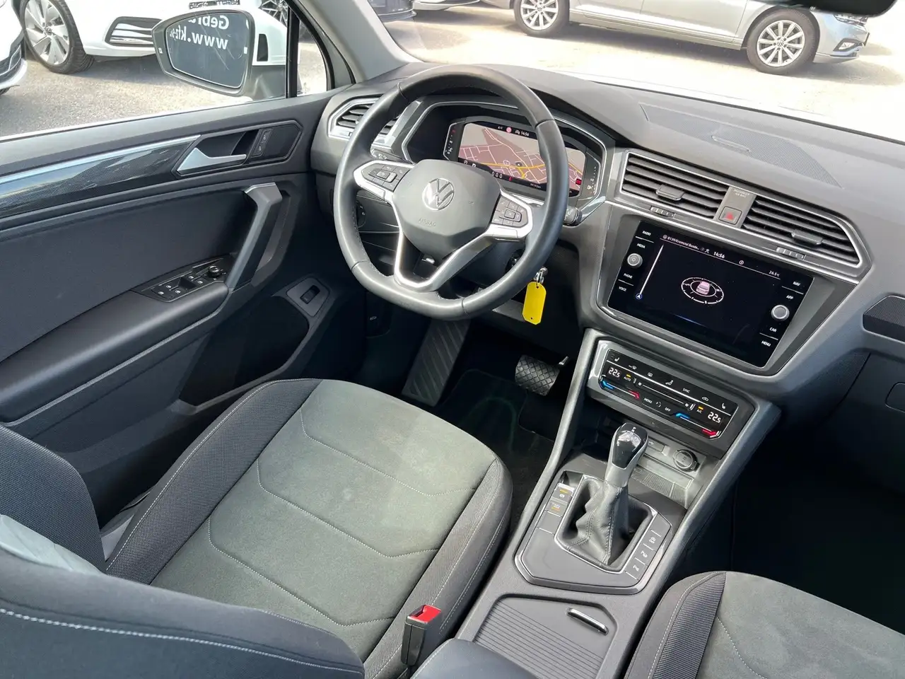 Volkswagen Tiguan 2,0 TDI Elegance DSG NP, миниатюра 12