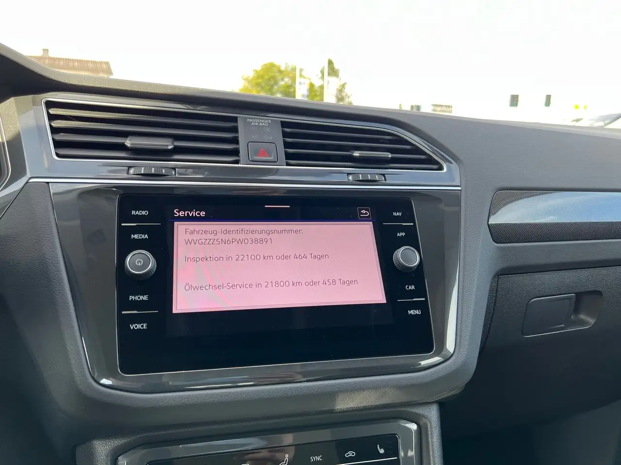 Volkswagen Tiguan 2,0 TDI Elegance DSG NP, миниатюра 28