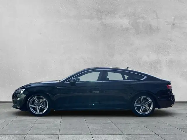 Audi A5 view 2