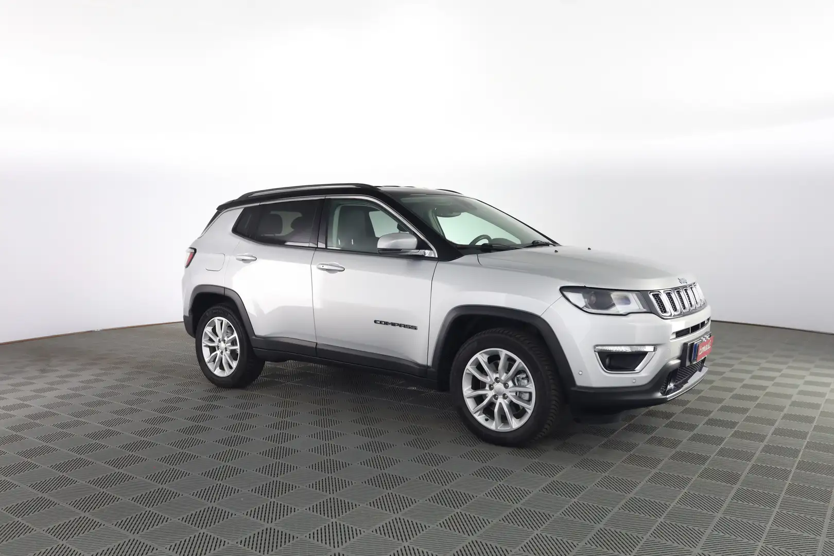 Jeep Compass 1.3 Turbo T4 190 CV PHEV AT6 4xe Limited Plateado - 2