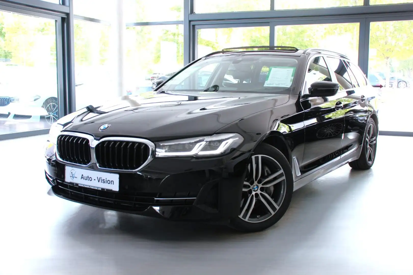BMW 530 d (G31) *A-LED*Panorama*DrivAss*ParkAss Negro - 1