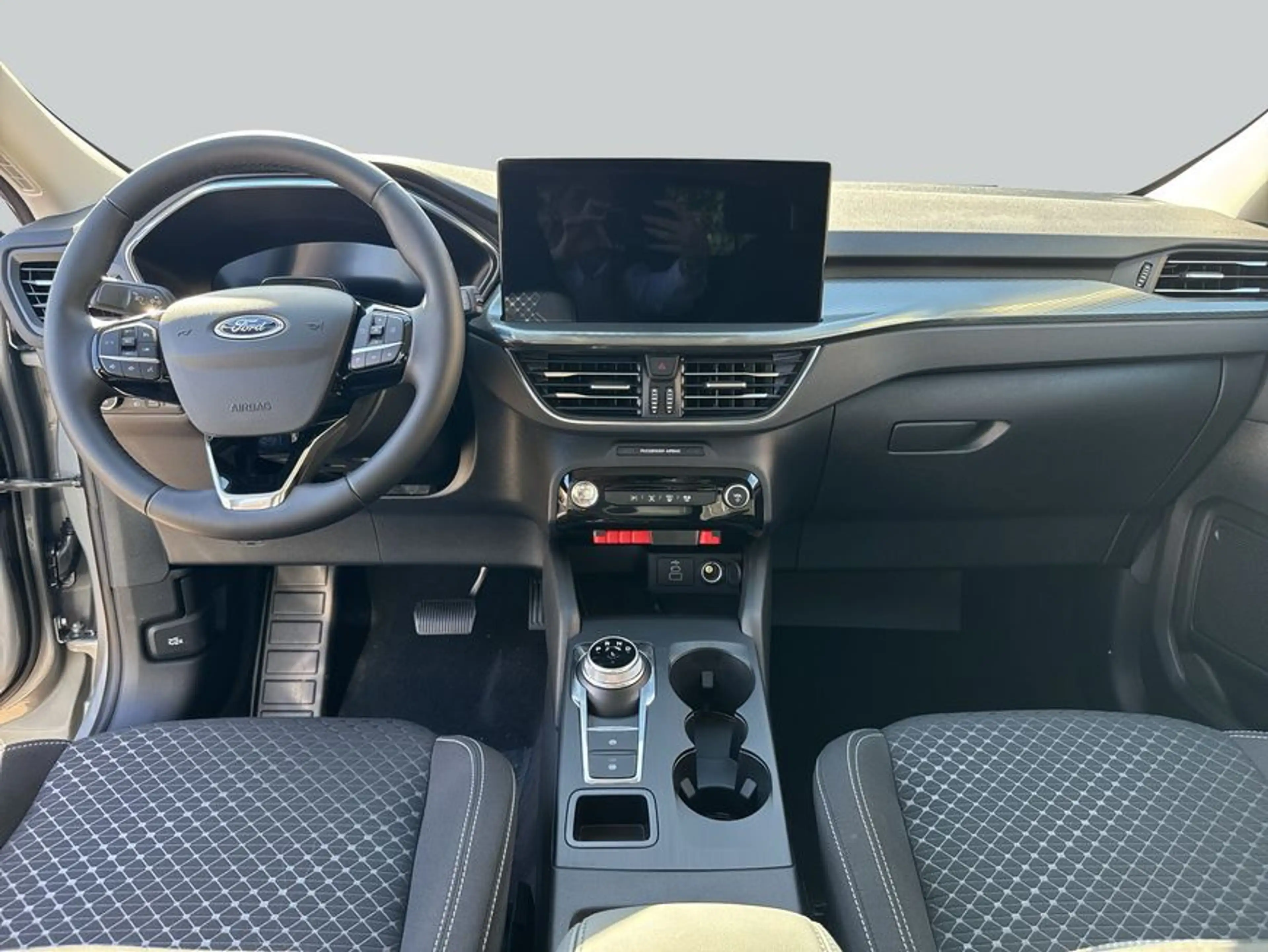 Ford Kuga 2.5 FHEV 182PS 4x4 TITANIUM AHZV GJR — photo 13