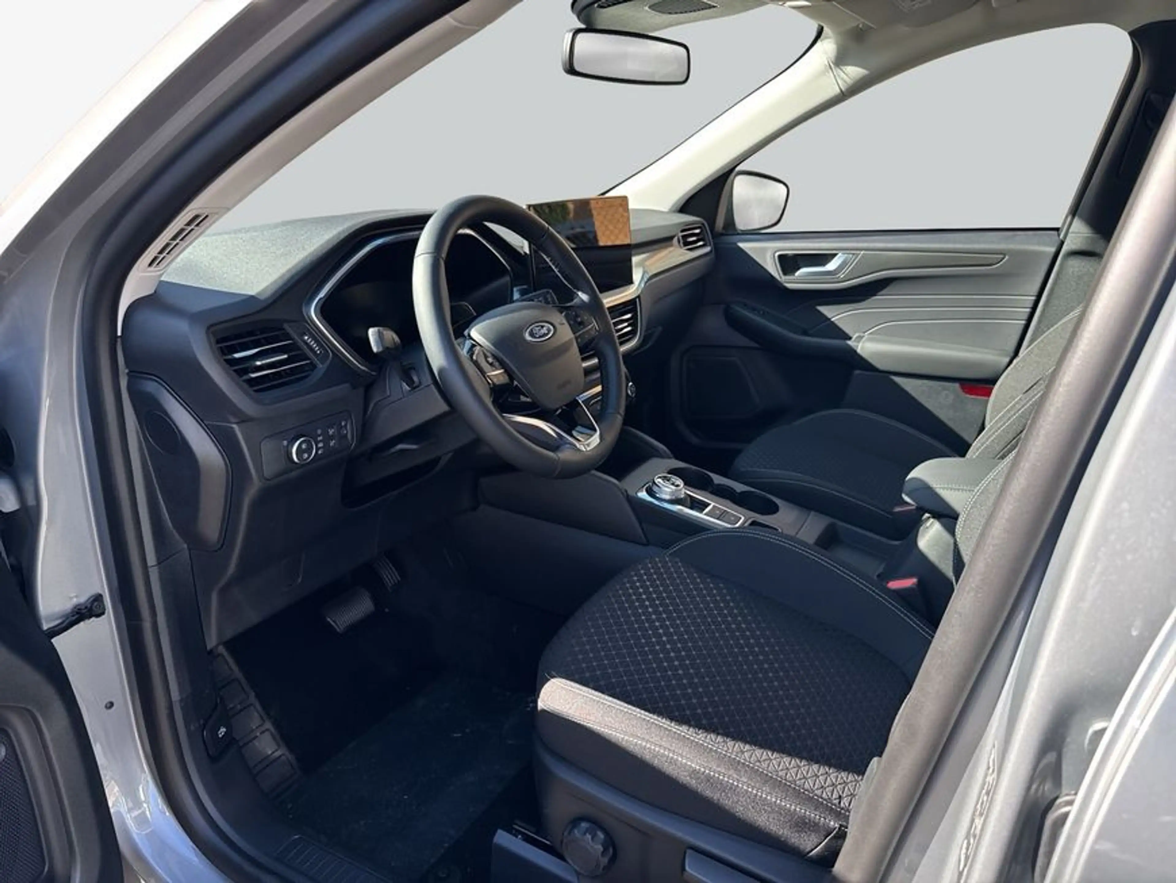 Ford Kuga 2.5 FHEV 182PS 4x4 TITANIUM AHZV GJR — photo 9