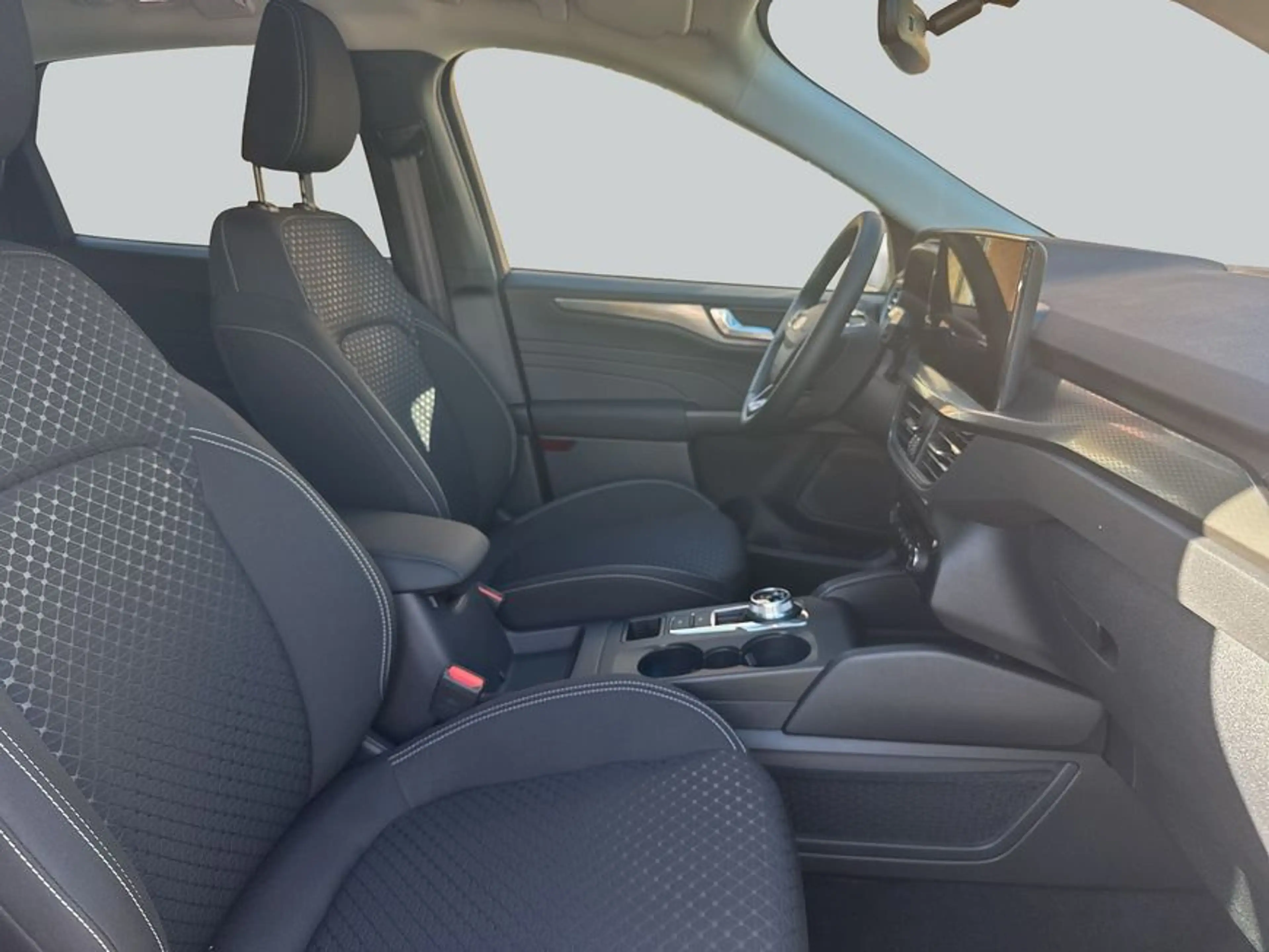 Ford Kuga 2.5 FHEV 182PS 4x4 TITANIUM AHZV GJR — photo 12