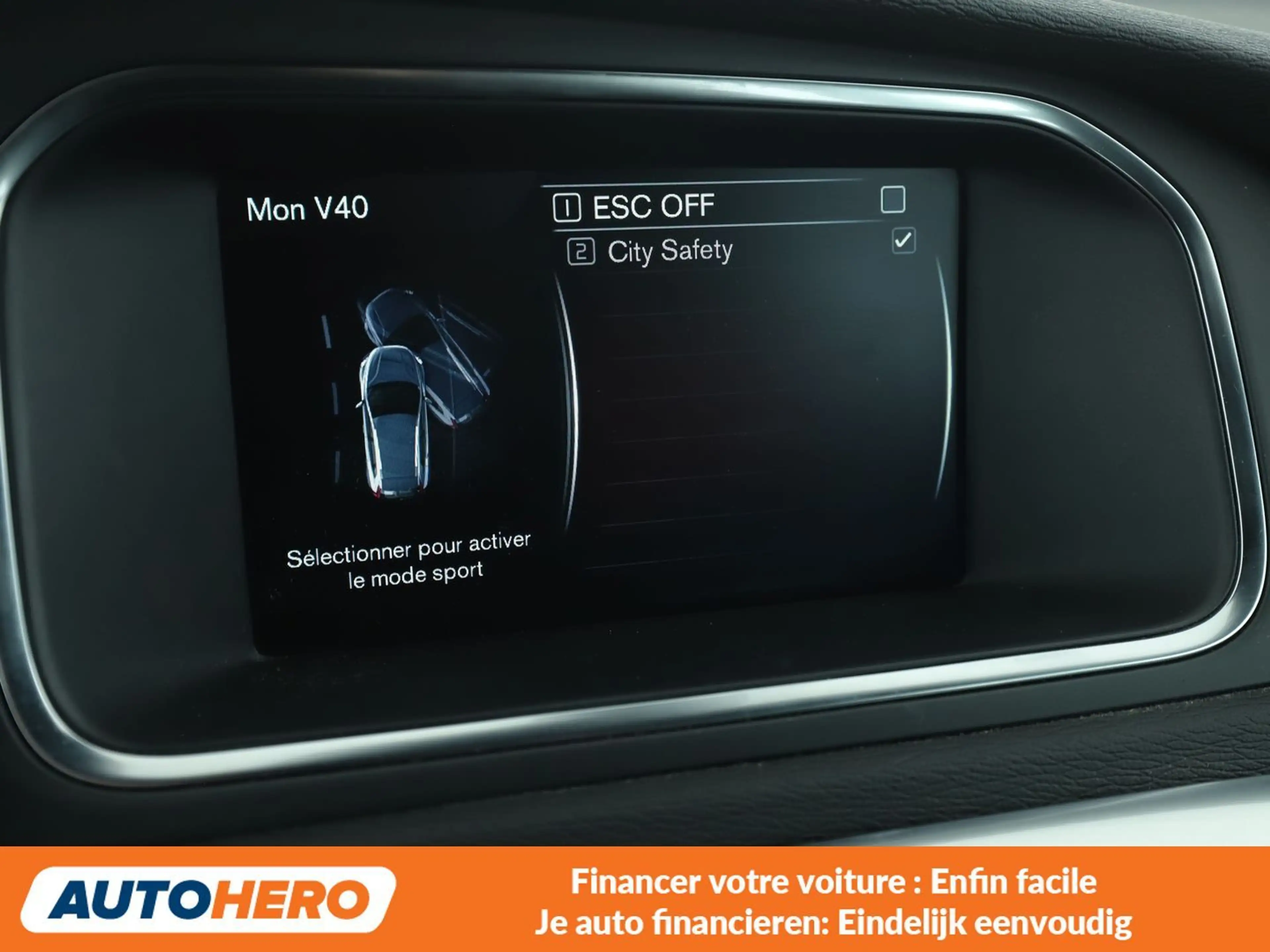 Volvo V40 Cross Country 2.0 D3 Ocean Race — photo 9