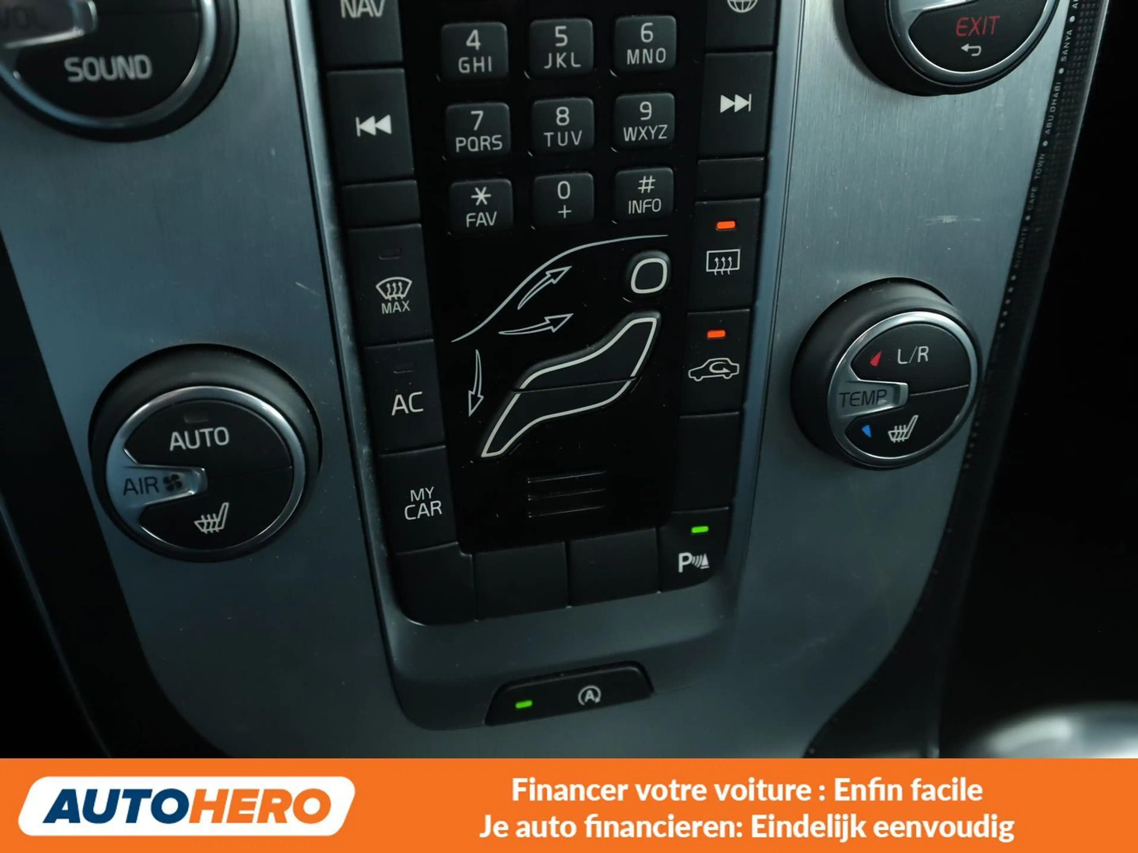 Volvo V40 Cross Country 2.0 D3 Ocean Race — photo 10