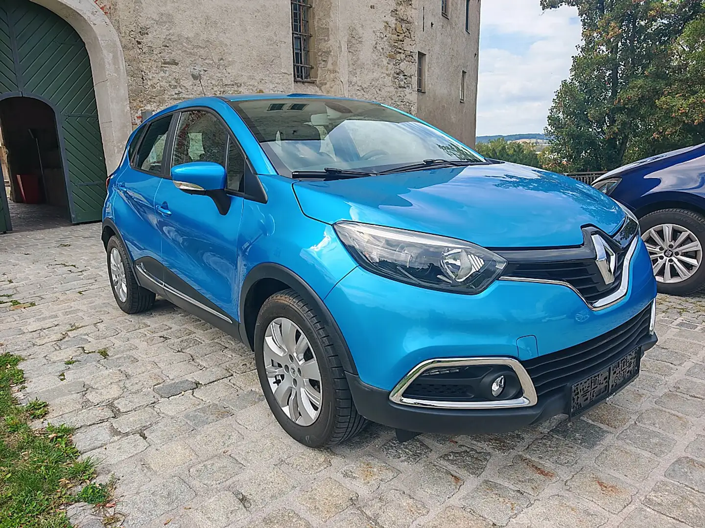 Renault Captur Expression Energy 1,5 dCi Blau - 2