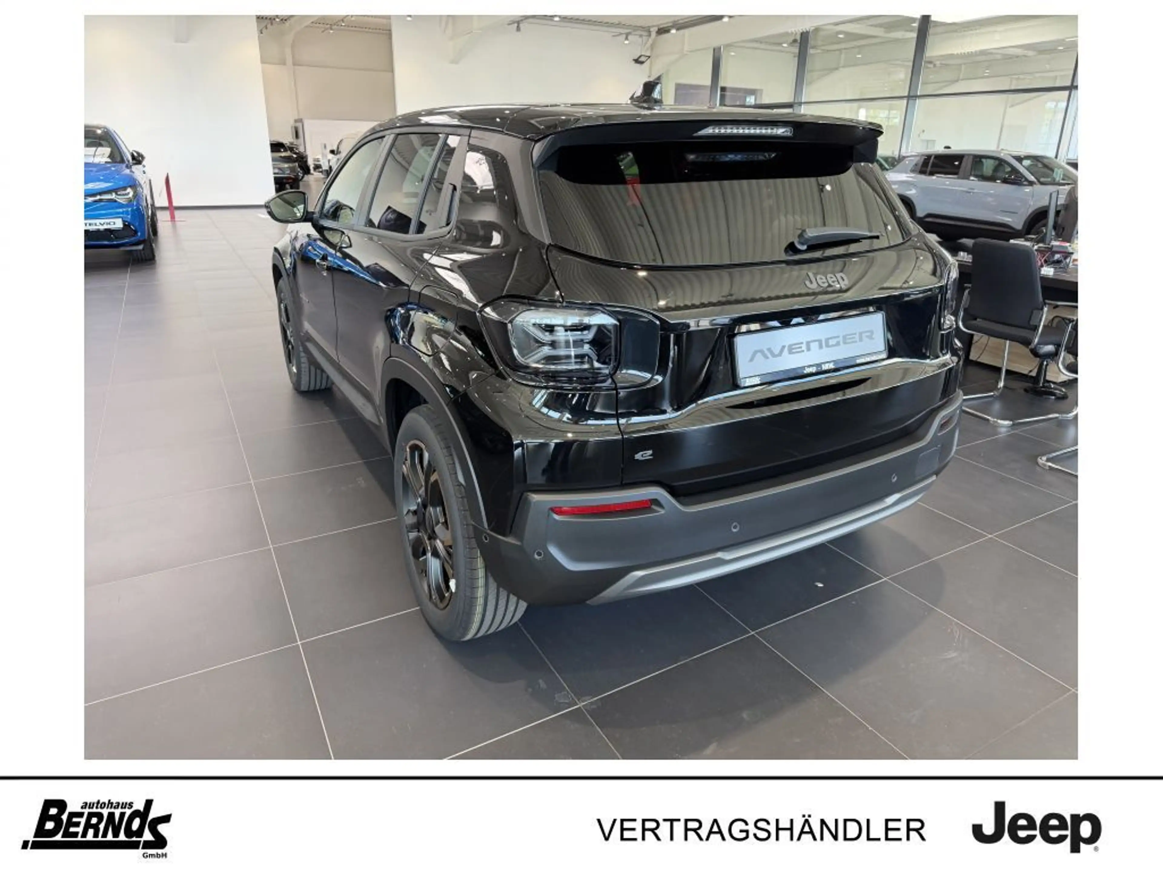 Jeep Avenger 85th Anniversary (FH1) — photo 7