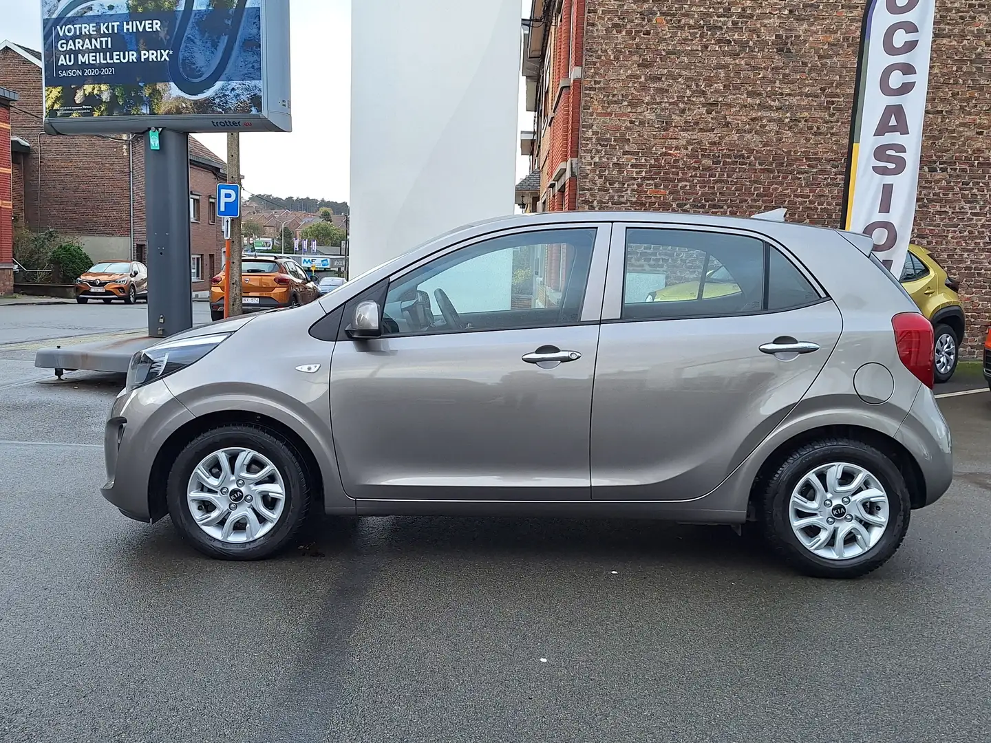 Kia Picanto Fusion **VENDUE** Gris - 2