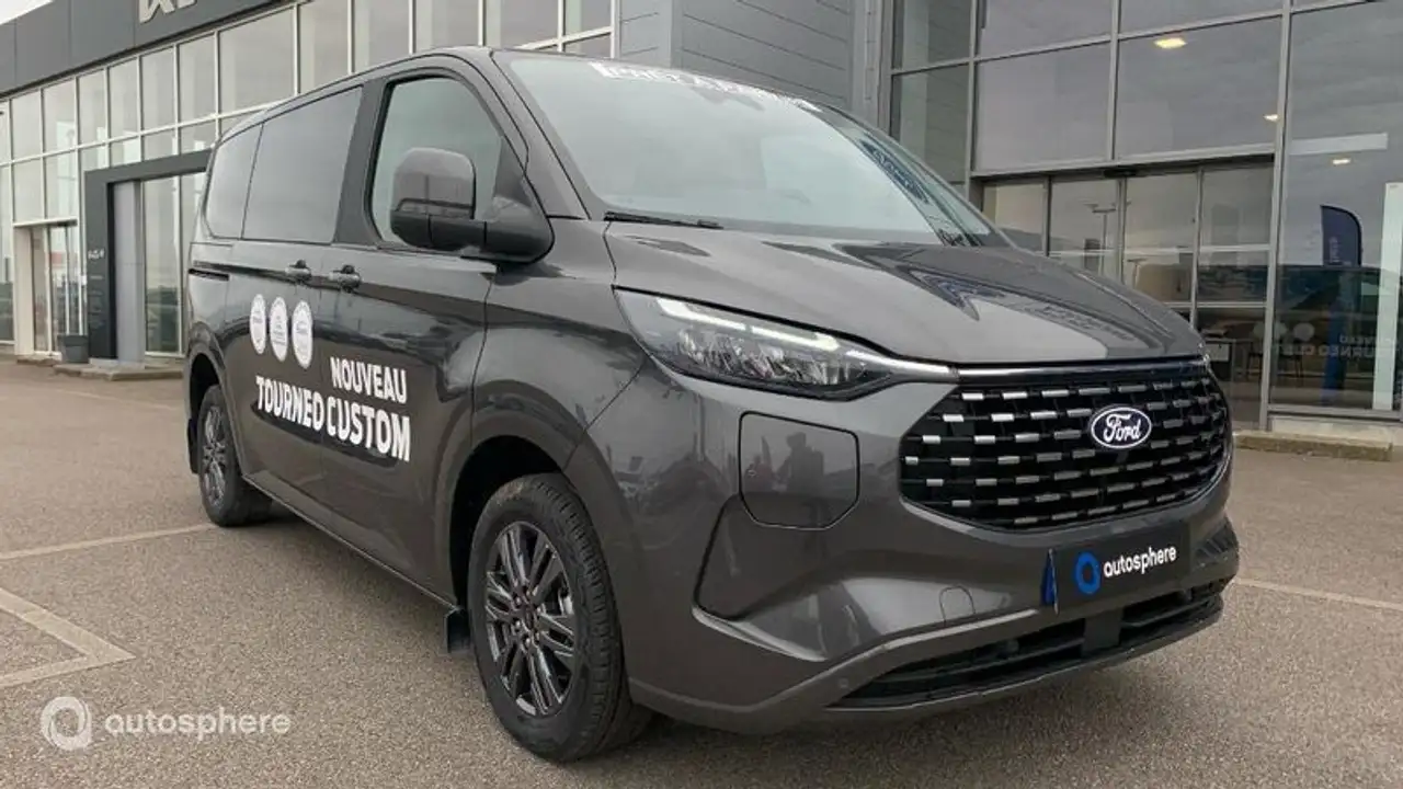 Ford Tourneo Custom 2026