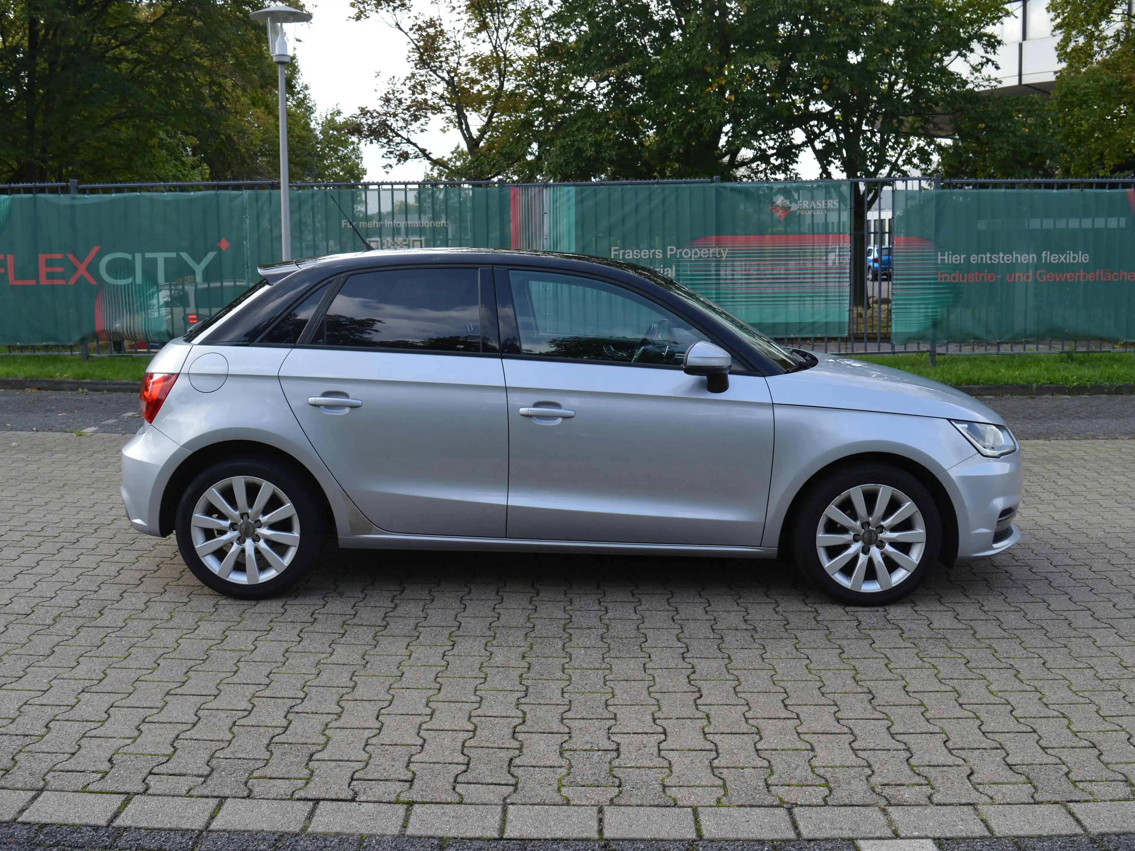 Audi A1 A1 Sportback 1.0 TFSI ultra Sportback sport*PDC*Sitzheizung* — photo 7
