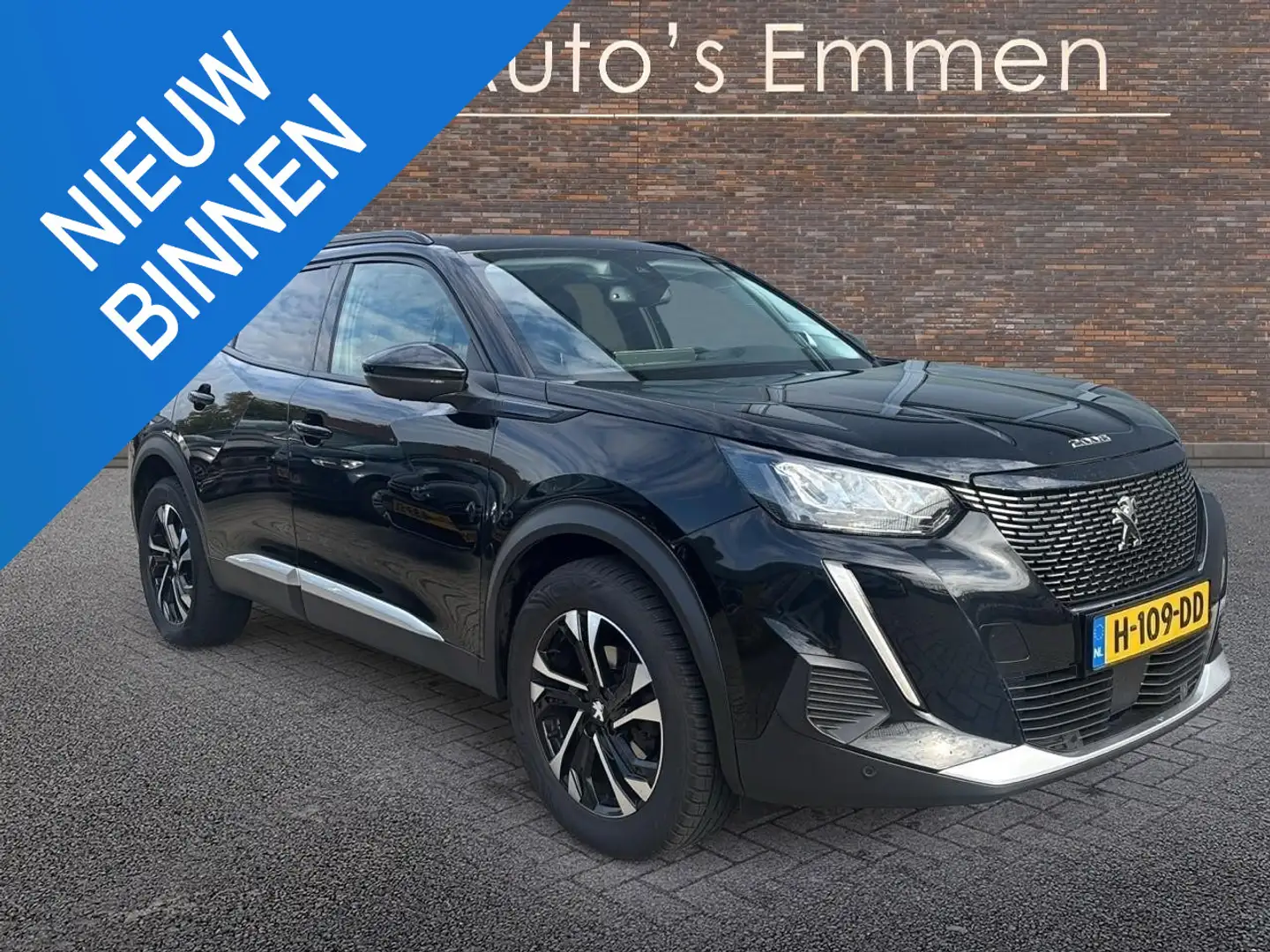 Peugeot 2008 1.2 PureTech Allure Nero - 1