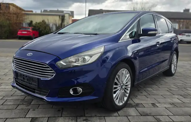 Ford S-Max S-Max Diesel 2.0 TDCi Aut. Titanium Leder 7-Sitzer