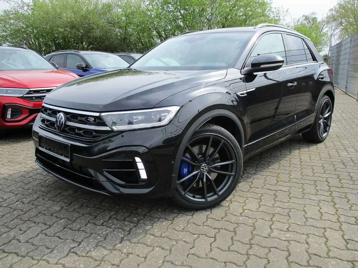 Volkswagen T-Roc 2.0 TSI 4MOTION DSG R Schwarz - 1
