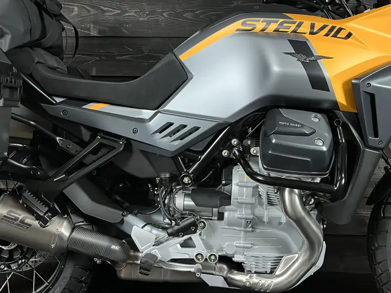 Moto Guzzi V 100 - foto 5