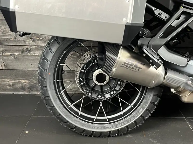 Moto Guzzi V 100 - foto 4