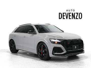 RSQ8 4.0 TFSI Black Optics Package Nardo Grey