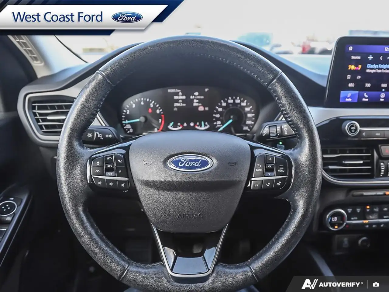 Ford Escape снимка Ford Escape