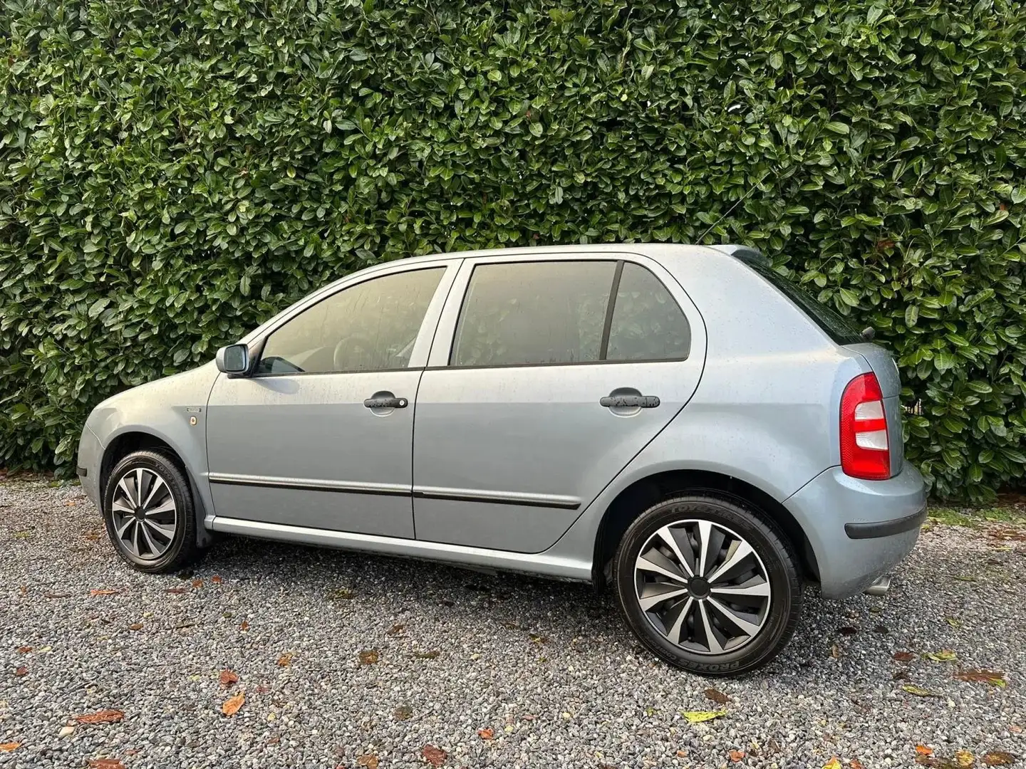 Skoda Fabia 1.4 Creation | NWE APK | AIRCO | ELEKT PAKKET Gris - 2