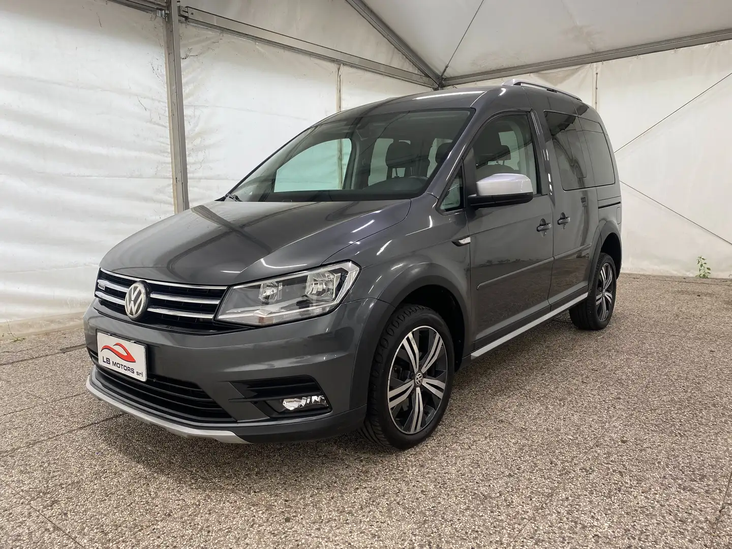 Volkswagen Caddy Caddy Alltrack 2.0 tdi 4 motion Gris - 1