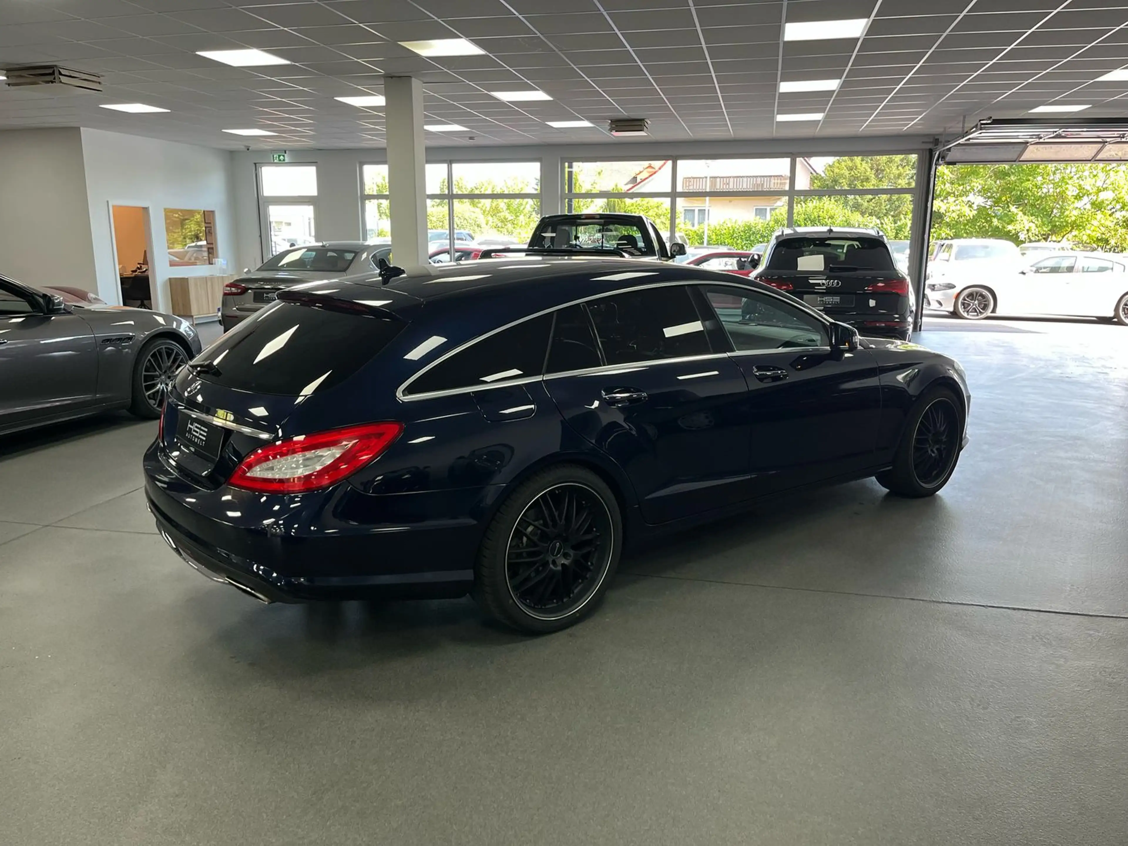 Mercedes-Benz CLS 350 BlueEfficiency SHZ/Scheckheft/8-Fach/Deutsch/Navi — photo 9