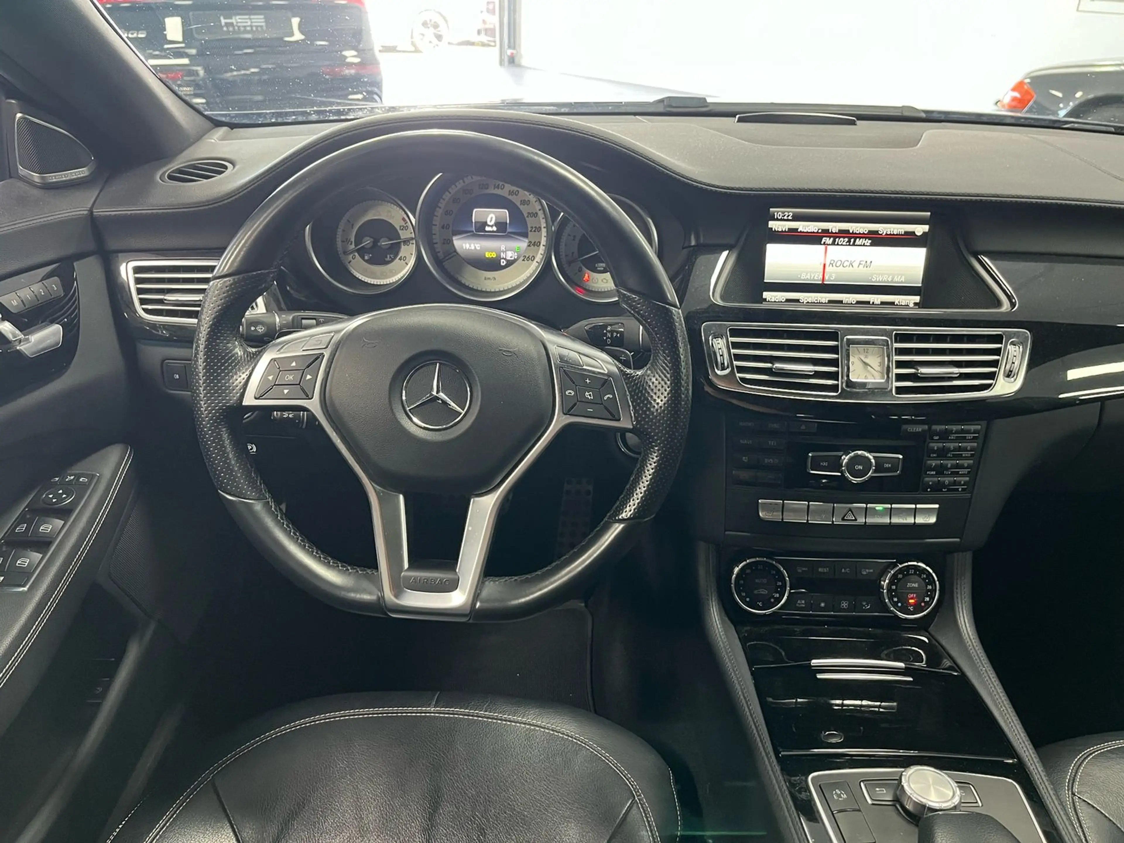 Mercedes-Benz CLS 350 BlueEfficiency SHZ/Scheckheft/8-Fach/Deutsch/Navi — photo 14
