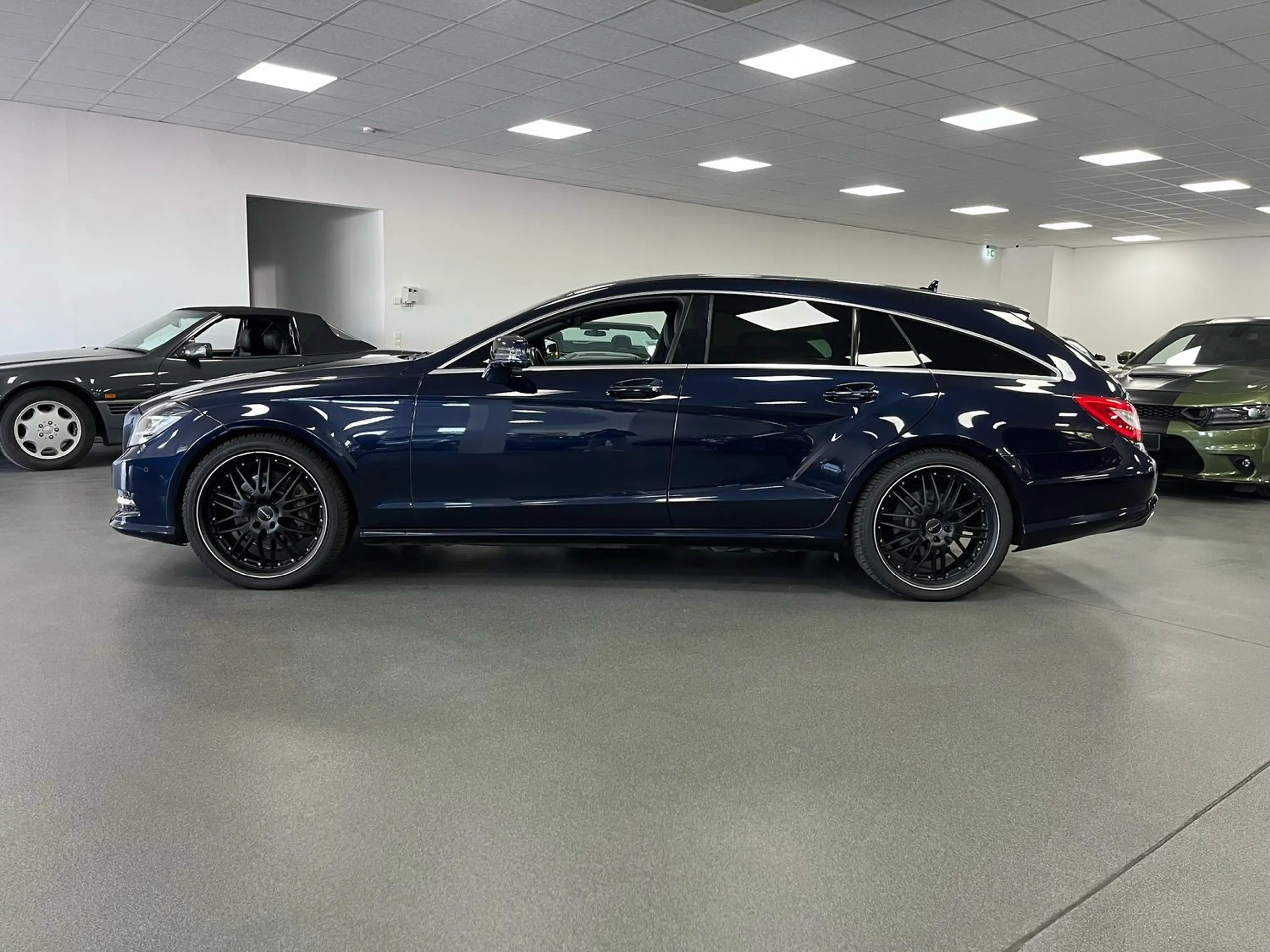 Mercedes-Benz CLS 350 BlueEfficiency SHZ/Scheckheft/8-Fach/Deutsch/Navi — photo 6