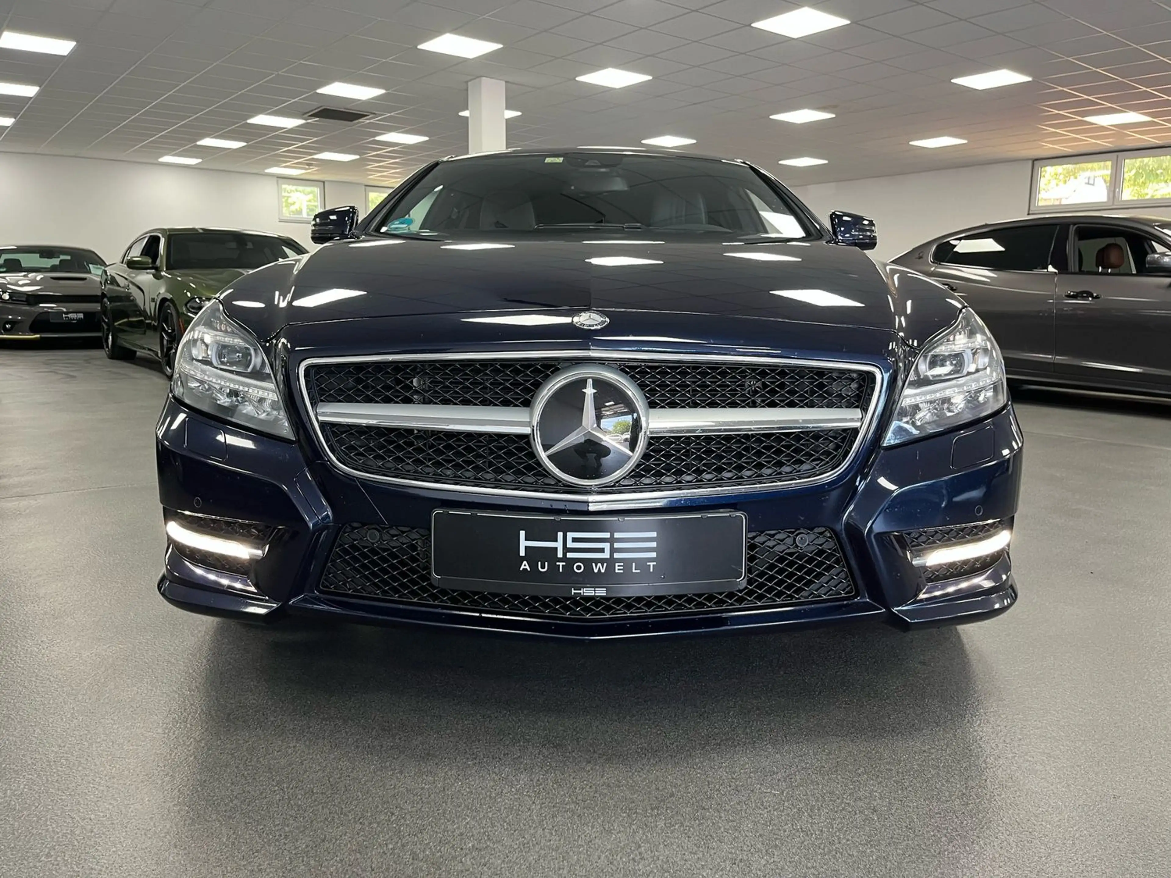 Mercedes-Benz CLS 350 BlueEfficiency SHZ/Scheckheft/8-Fach/Deutsch/Navi — photo 4