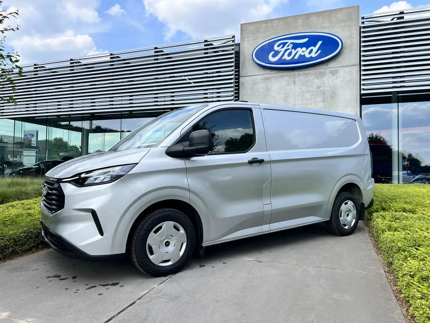 Ford Transit Custom Trend / 320 Lente 1 / 136 PK Zilver - 1