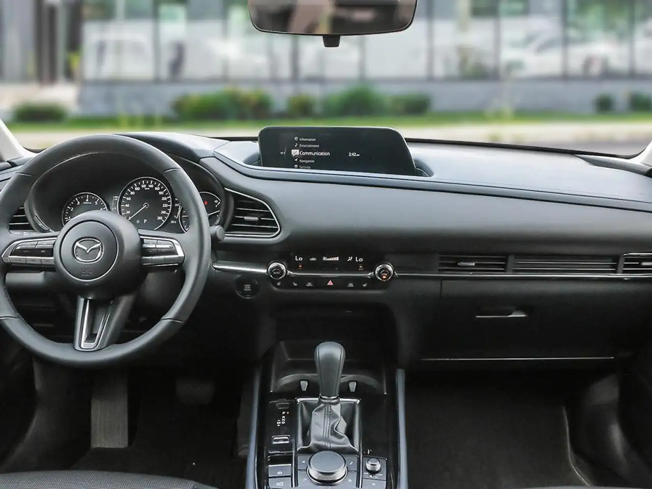 Mazda CX-30 снимка Mazda CX-30
