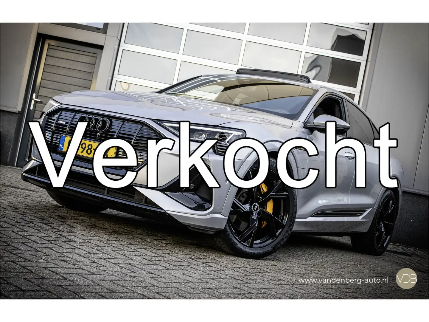 Audi e-tron Sportback 50 quattro 3x S-Line 21inch Pano Ambianc Grigio - 1
